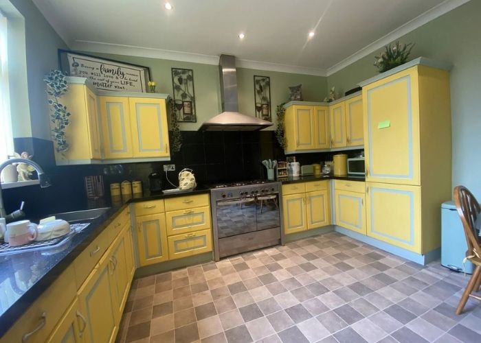 Our top kitchen renovation Dubai Services